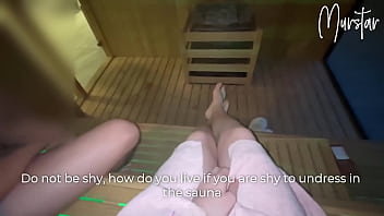 Russian amateur gives deepthroat to stranger in hotel sauna